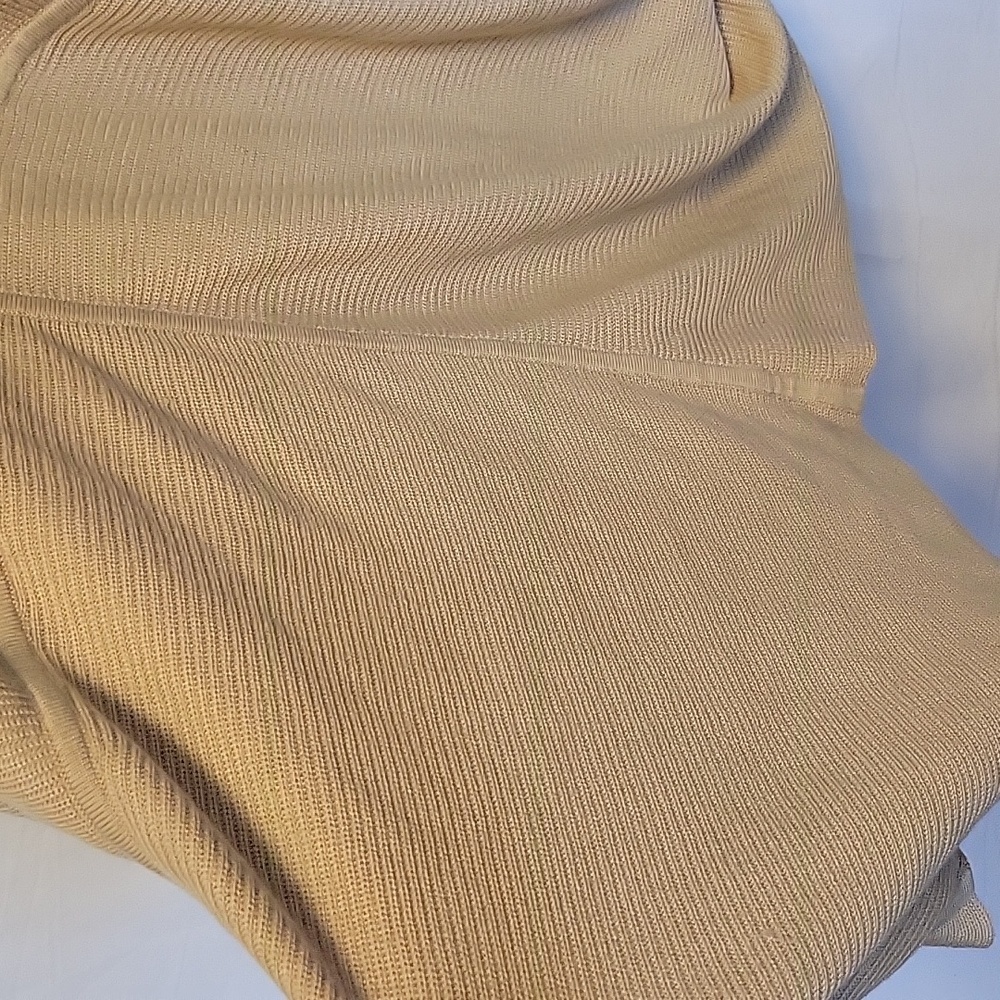 Lululemon - Picture 6 of 7